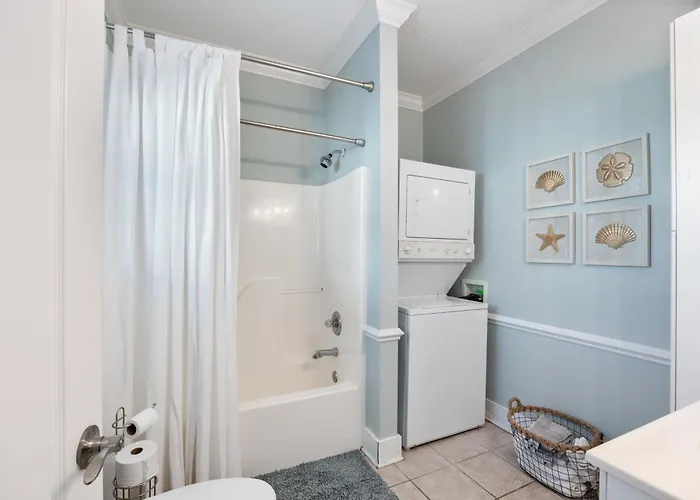 Apartment Banana 6bu By Pkrm Pensacola
