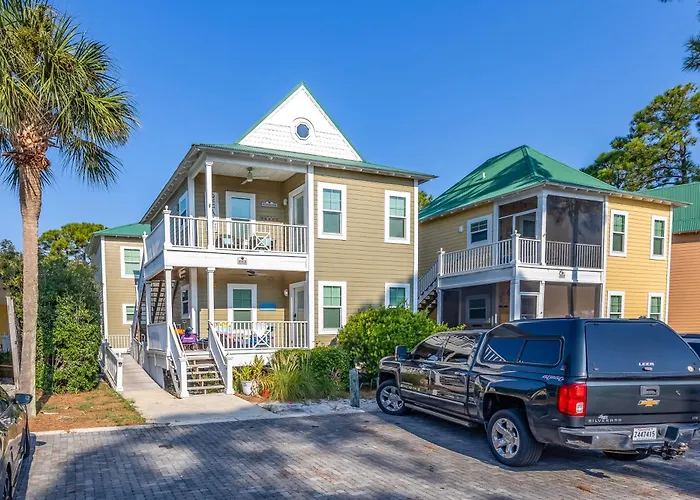 Banana 6bu By Pkrm Apartment Pensacola